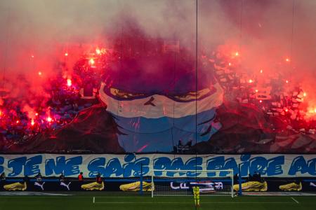 19-OM-LENS 49.jpg